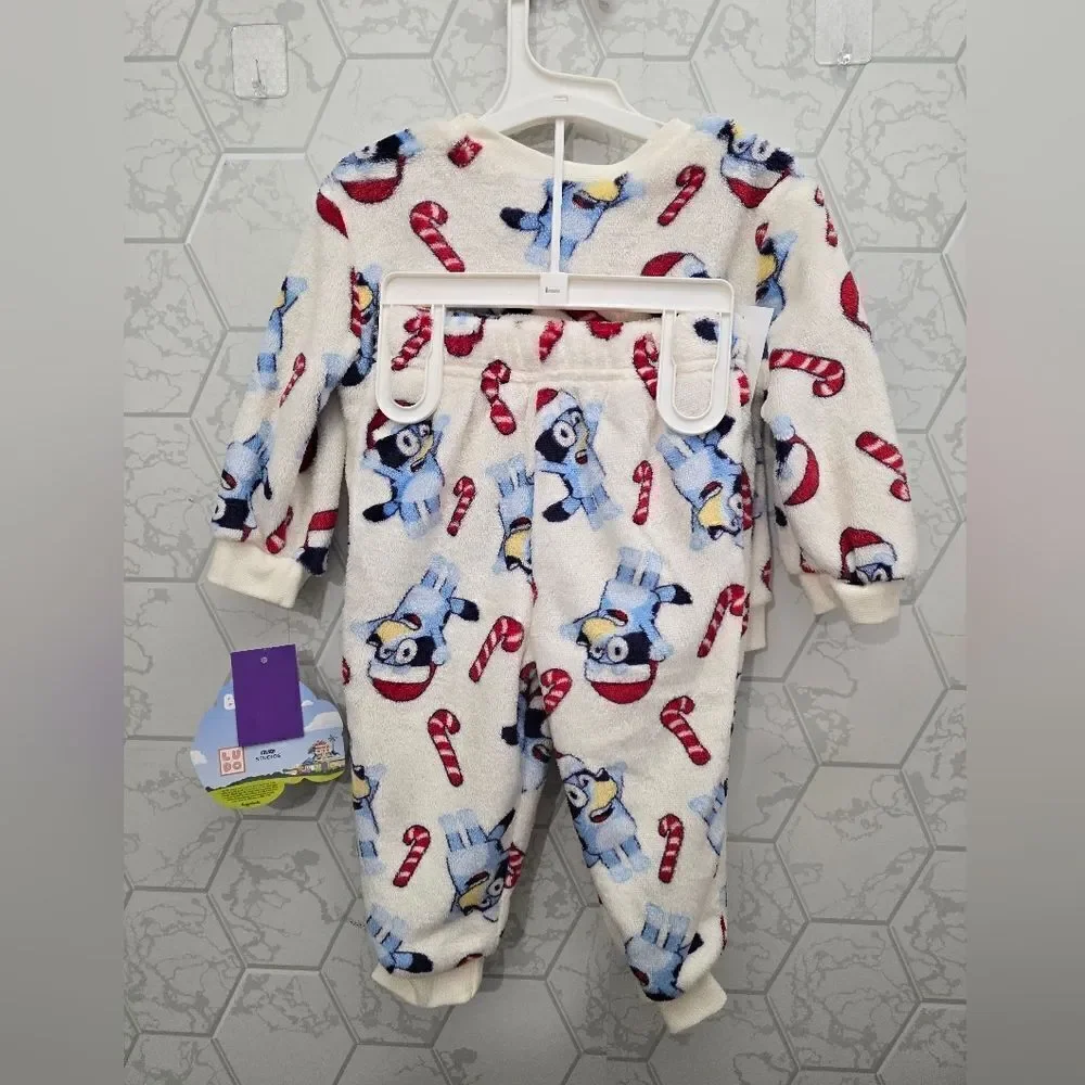 NWT Baby boy/ girl Bluey Christmas Candy Cane 2pc Cozy Sherpa Top & Bottom Set